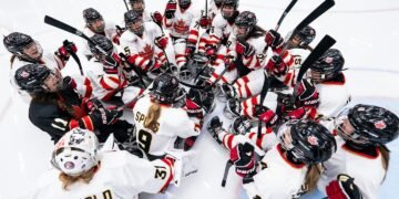 Canada's women's para ice hockey team