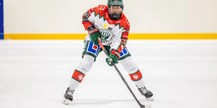 All signs are pointing to Finnish legend Michelle Karvinen declaring for the 2025 PWHL Draft - Photo @ Patric Gill / CIRTAP.se