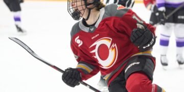 Alexa Vasko celebrates one of her two goals for the Ottawa Charge against the Minnesota Frost on March 11, 2025 - Photo @ Ellen Bond / Dub Hockey