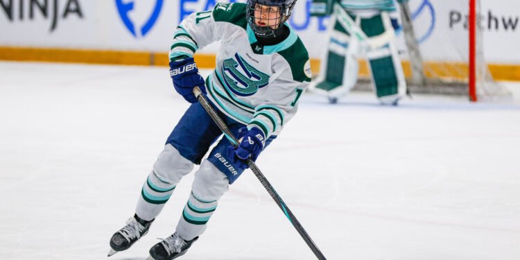 Alina Muller of the PWHL's Boston Fleet - Photo @ PWHL