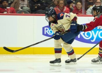 Anna Kjellbin with the PWHL's Montreal Victoire - Photo @ Ellen Bond