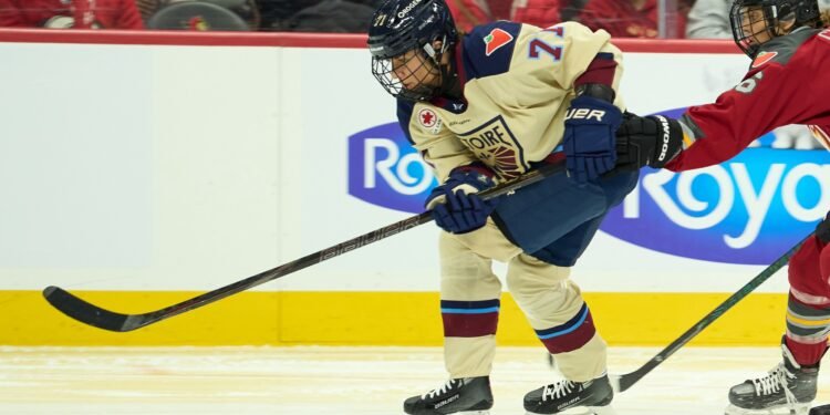 Anna Kjellbin with the PWHL's Montreal Victoire - Photo @ Ellen Bond