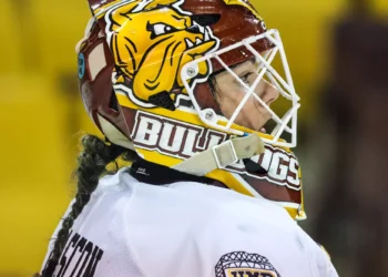 Eve Gascon of the Minnesota-Duluth Bulldogs - Photo @ UMD Bulldogs