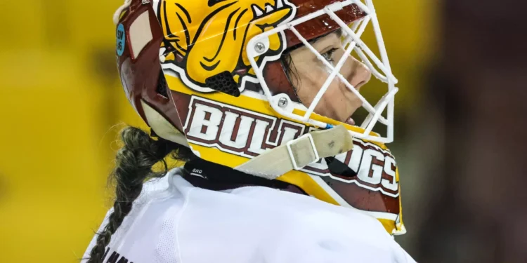 Eve Gascon of the Minnesota-Duluth Bulldogs - Photo @ UMD Bulldogs
