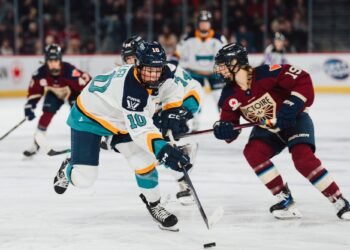 Sarah Fillier of the New York Sirens carries the puck through the neutral zone in Montreal - Photo @ PWHL