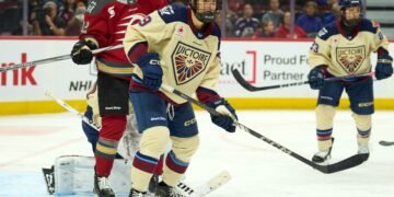 Kati Tabin with the PWHL's Montreal Victoire - Photo @ Ellen Bond